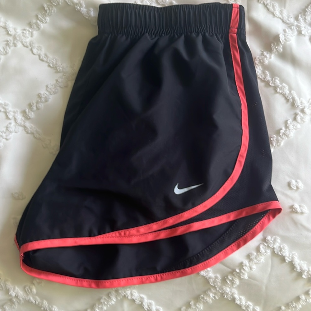 Nike Dri-Fit Tempo Running Shorts